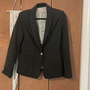 Dk grey philosophy blazer with gold button.